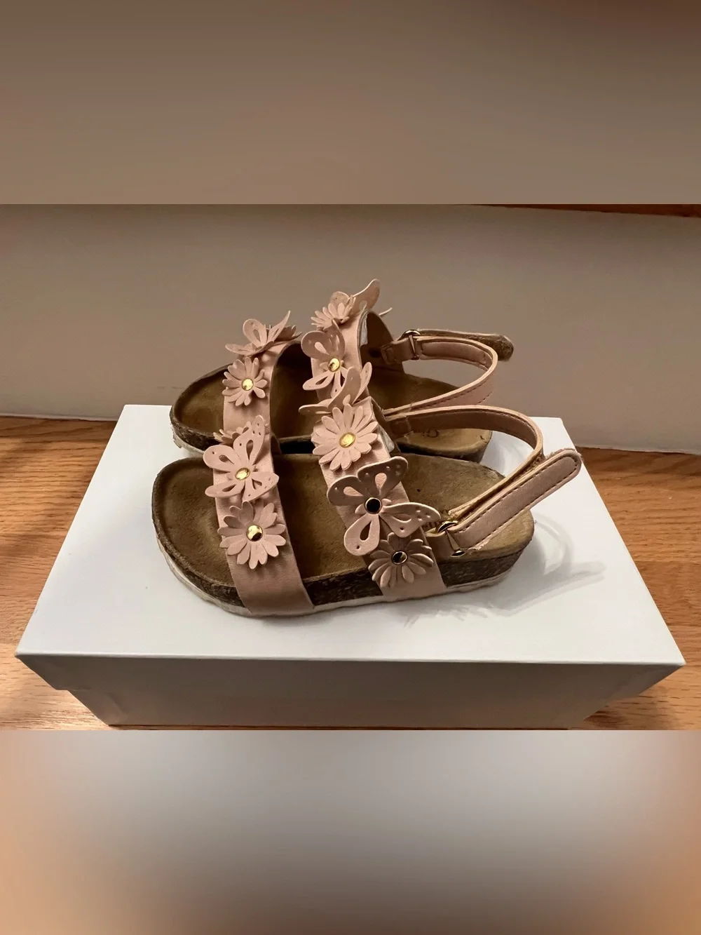 Giulia Palai Tan Butterfly Flower Leather sandals size 7 Made in Italy toddlers